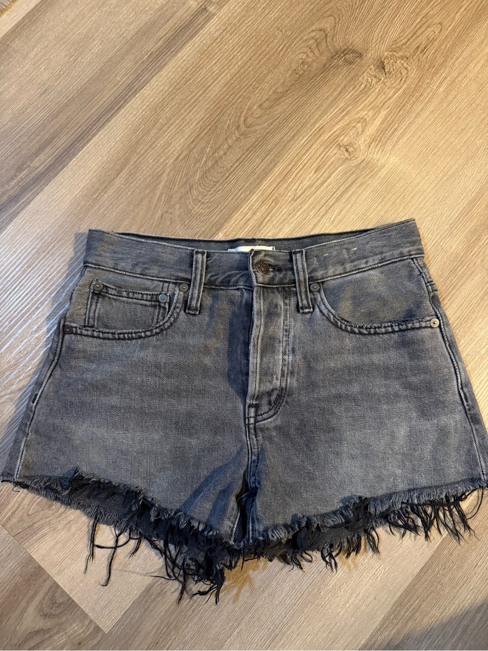 Madewell Black Frayed-Hem Denim Shorts